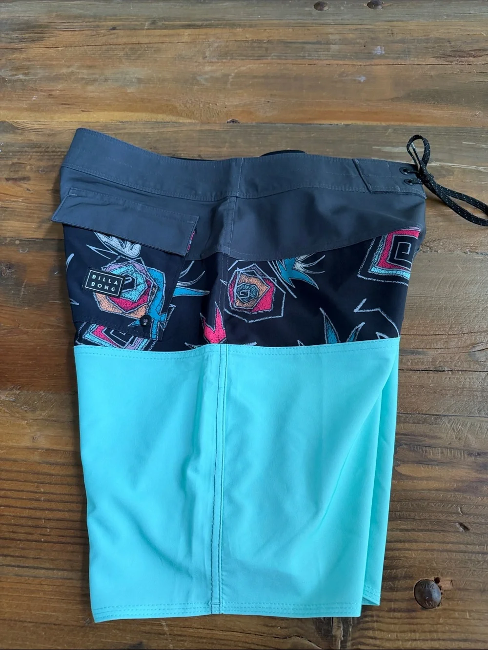 Billabong excellent size